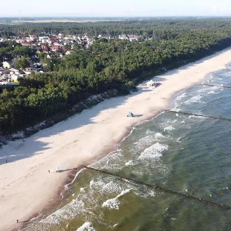 Premium Pinea アパート